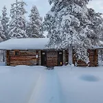 Nyaraló Kuukkeli Log Porakka