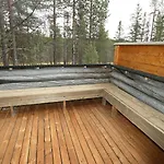 Kuukkeli Log Porakka Nyaraló *