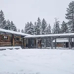 Kuukkeli Log Porakka Saariselkä