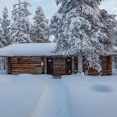 Ferienhaus Kuukkeli Log Porakka