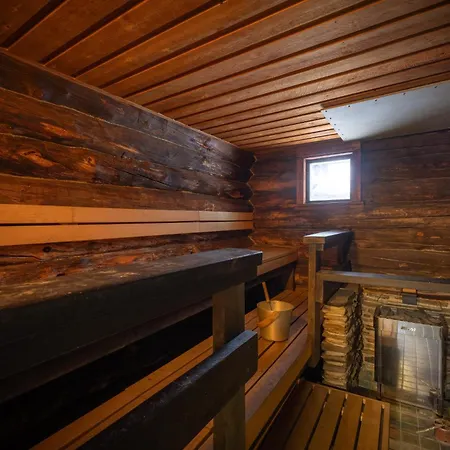 Kuukkeli Log Porakka