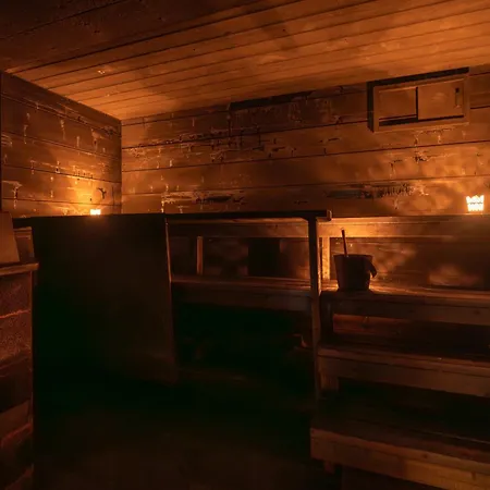 別荘 Kuukkeli Log Porakka サーリセルカ