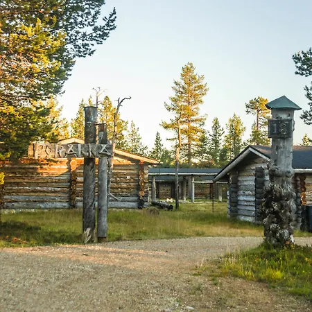 Kuukkeli Log Porakka Saariselkä