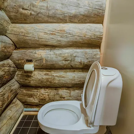 بيت للعطل Kuukkeli Log Porakka *