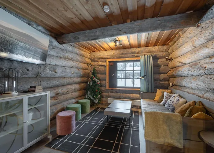 Kuukkeli Log Porakka サーリセルカ