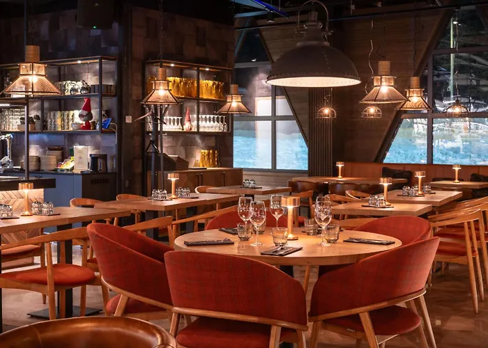 Kuukkeli Log Porakka * サーリセルカ